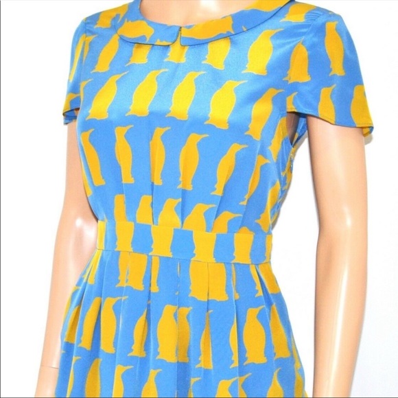 Adorable 💙💛Silk top📍FIRM📍 - Picture 8 of 16